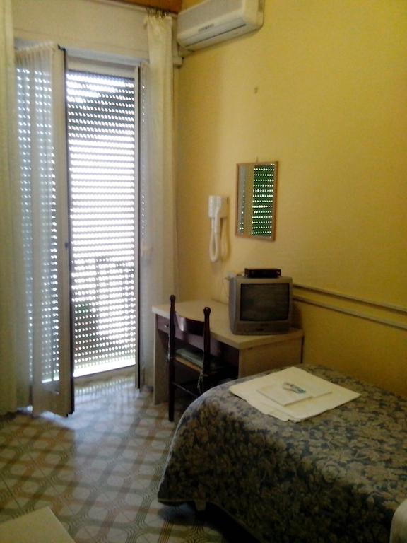 Albergo Da Peppino Poggio Mirteto Oda fotoğraf